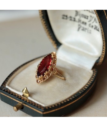 Bague marquise pierre rouge Les magasins à Paris