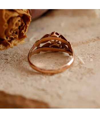 Bague ancienne motif coeur et perles est présent 