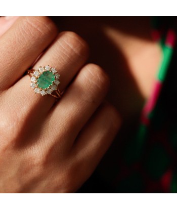 Bague marguerite émeraude lumineuse diamants pas cher