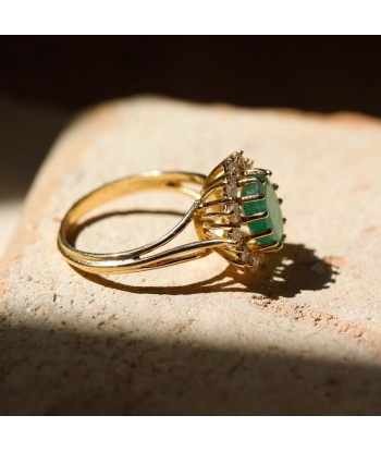 Bague marguerite émeraude lumineuse diamants pas cher