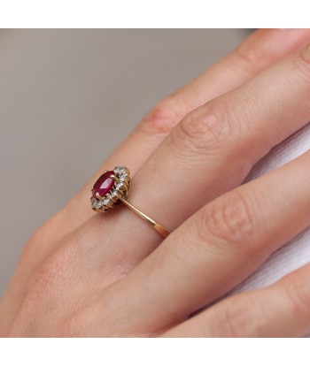 Bague marguerite rubis de synthèse en linge