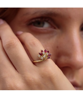 Bague paon rubis navettes et diamants de la marque