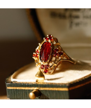 Bague marquise ajourée grenats de votre