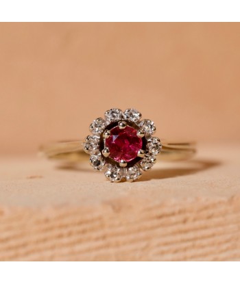 Bague marguerite or blanc 14 carats et rubis de pas cher