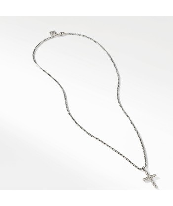 David Yurman Cross Necklace with Diamond de l' environnement