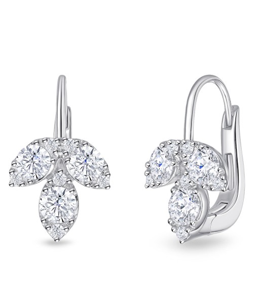 Memoire 18k White Gold Diamond Vintage Petal Earrings français