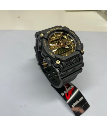 Casio G-Shock GA900AG-1A Astro World Space Watch Gold Black une grave pollution 