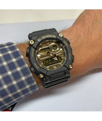 Casio G-Shock GA900AG-1A Astro World Space Watch Gold Black une grave pollution 