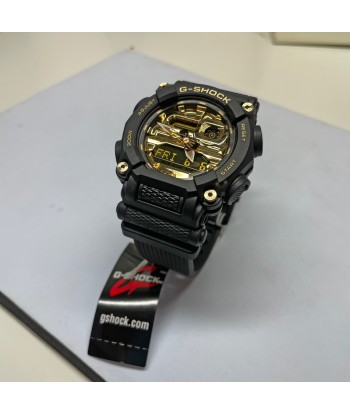 Casio G-Shock GA900AG-1A Astro World Space Watch Gold Black une grave pollution 