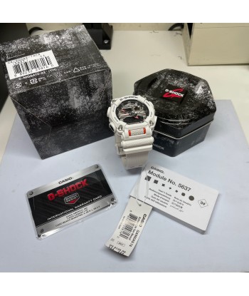 Casio G-Shock GA900AS-7A Astro World Space Watch White Orange Silver Metallic une grave pollution 