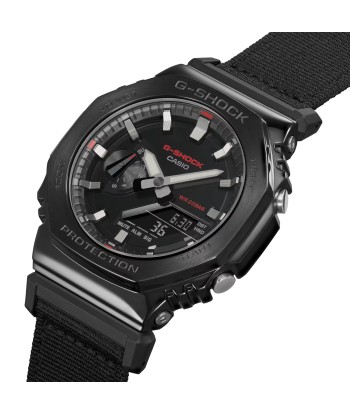 Casio G-Shock Metal Bezel CasiOak GM2100CB-1A GM2100 Ultility Watch Black Canvas Le MVP de beaucoup