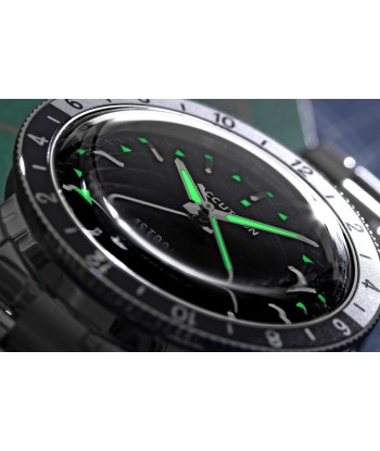 Accutron Astronaut "T" GMT 41mm Black White Watch Limited Re-Edition from 1968 pour bénéficier 