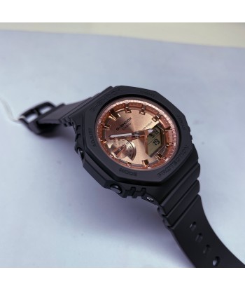 Casio G-Shock GMAS2100 “Mini CasiOak” Black Metallic Gold Watch GMAS2100MD-1A s'inspire de l'anatomie humaine