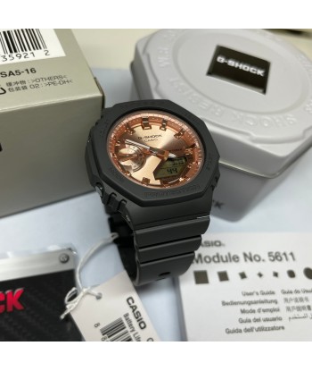 Casio G-Shock GMAS2100 “Mini CasiOak” Black Metallic Gold Watch GMAS2100MD-1A s'inspire de l'anatomie humaine