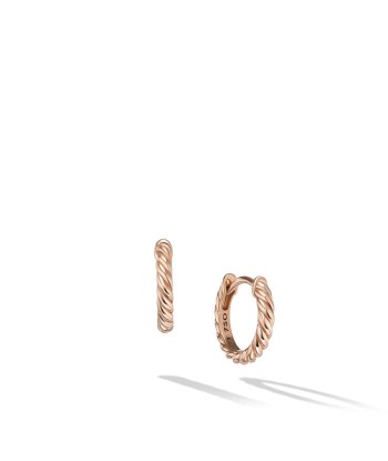 DY Sculpted Cable Huggie Hoop Earrings in 18K Rose Gold prix pour 