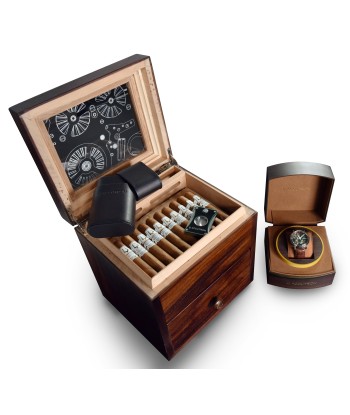 Accutron Spaceview 2020 La Palina Edition Brown Watch 2ES6A007 with Cigar Humidor Set chez Cornerstreet bien 