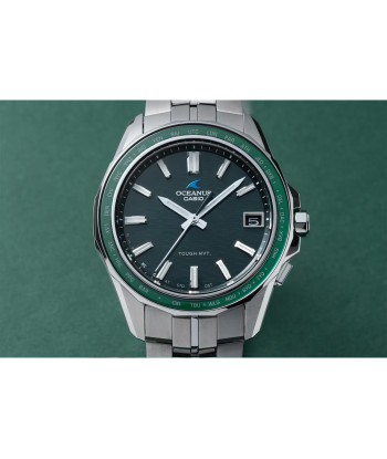 Casio Oceanus Manta Sapphire Green OCWS400-3A Titanium Watch en linge