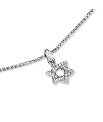 David Yurman Star of David Pendant Necklace in Sterling Silver with Diamonds, 9.6mm brillant des détails fins