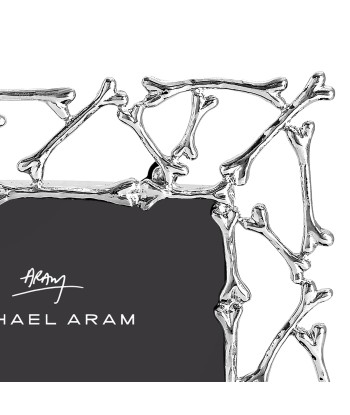 Michael Aram 2x3 Dog Bone Frame Ornament brillant des détails fins