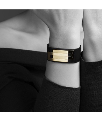 Bracelet manchette cuir femme | EMBRACE 26 sur le site 